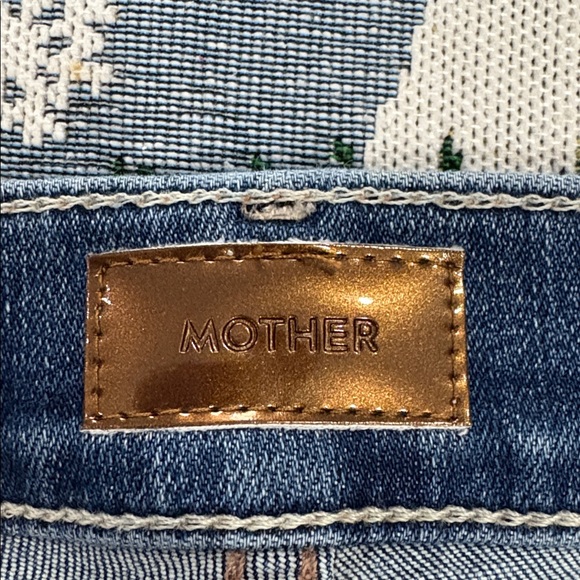 MOTHER Insider Crop Step Chew Dancing in Coals Distressed Denim Jeans - Picture 10 of 14